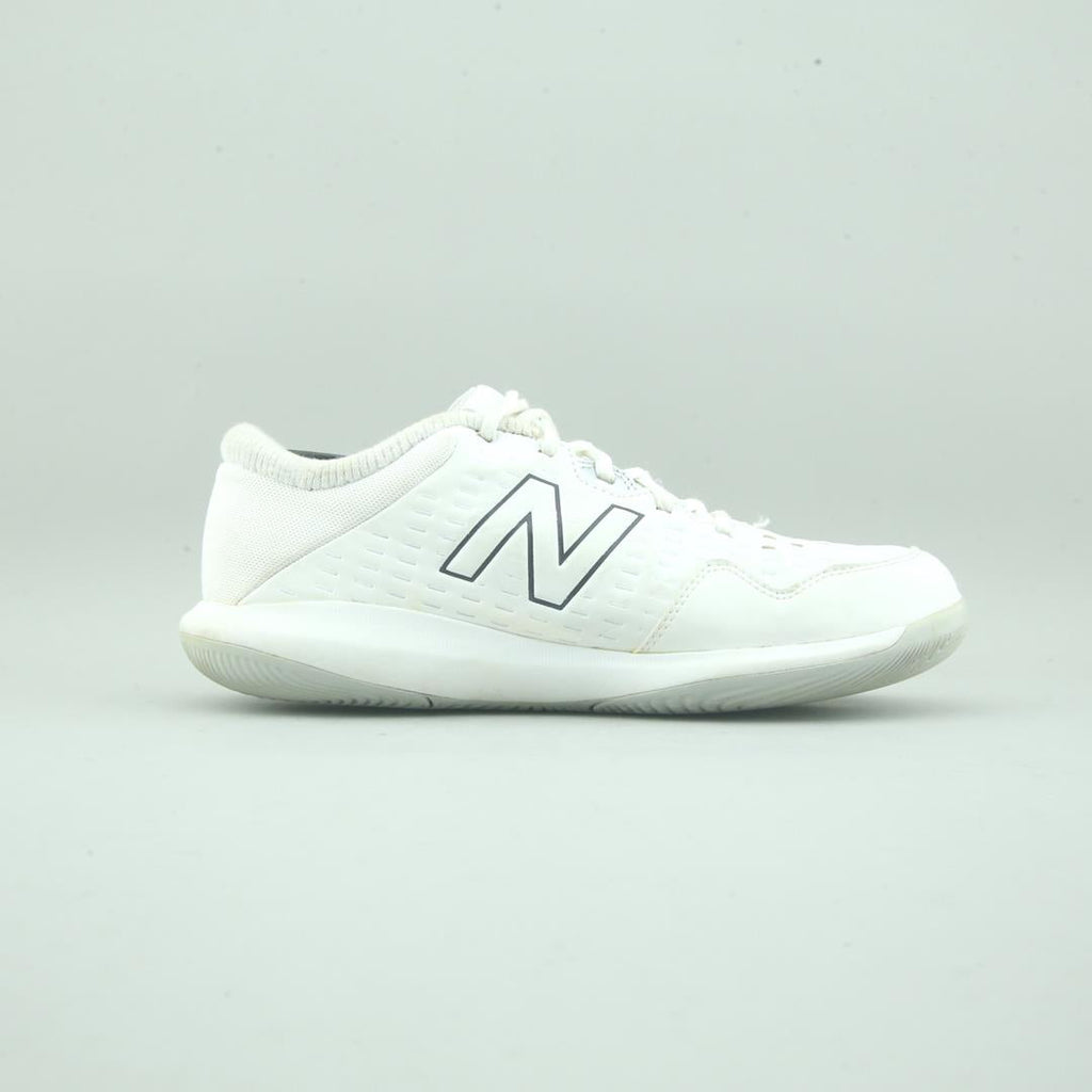 New Balance 696V4