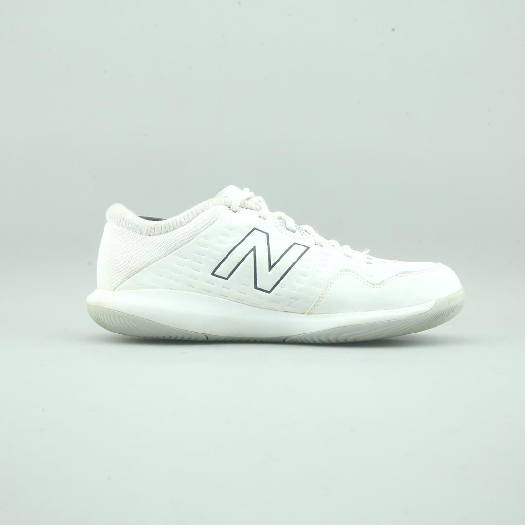 New Balance 696V4
