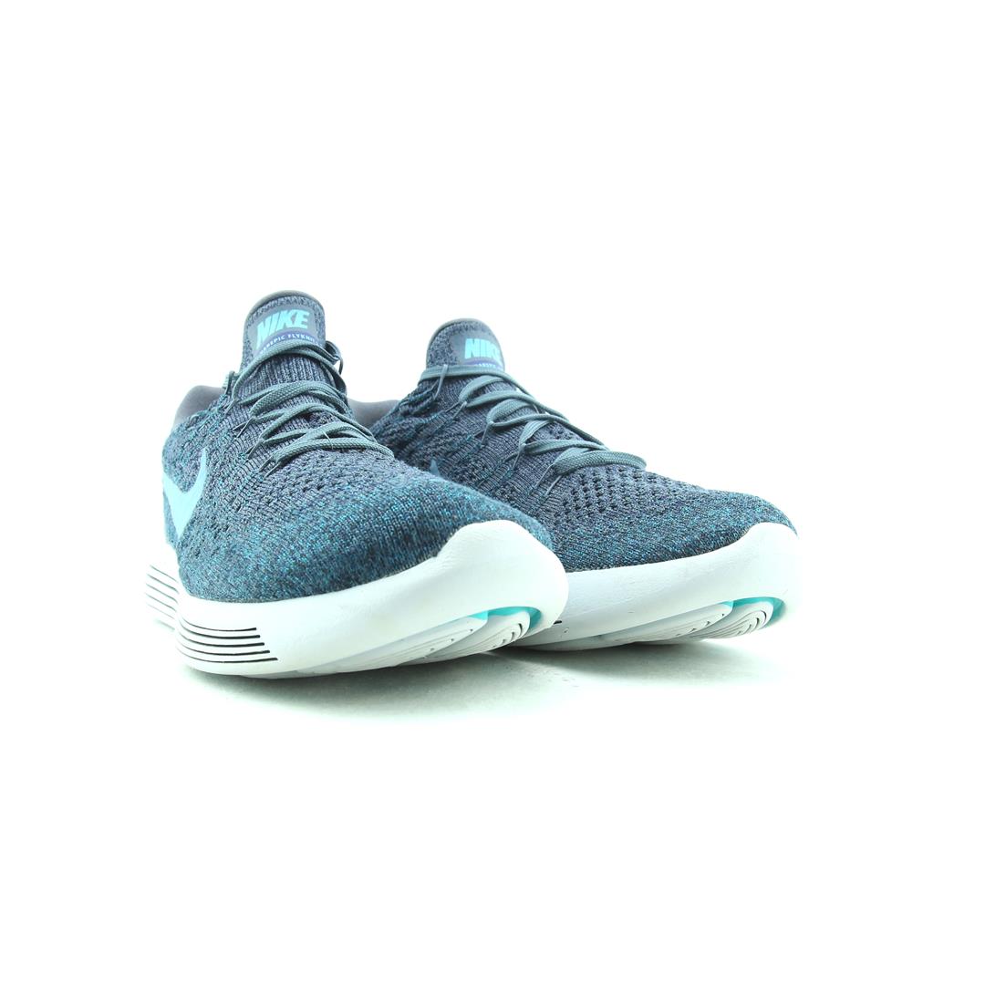 Nike Lunarepic Low Flyknit 2