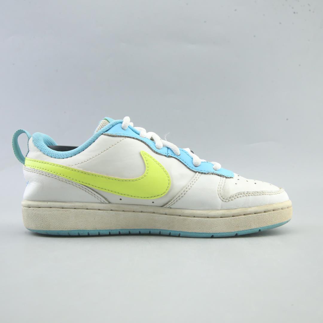 Nike Court Borough Low 2