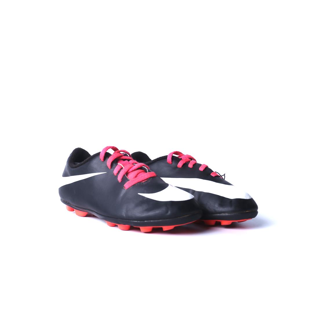 Nike Soccer Cleats S 728974
