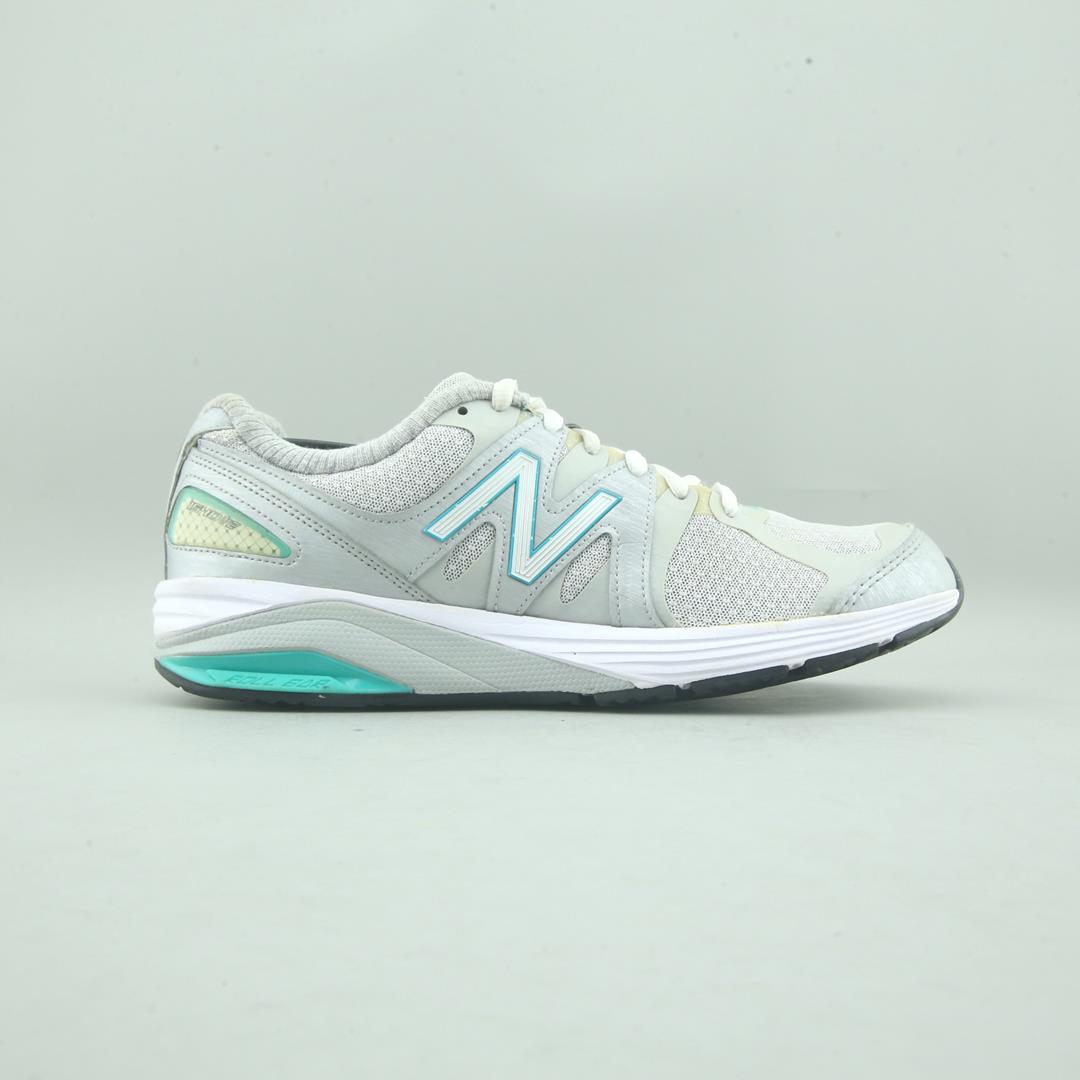 New Balance 1540V2