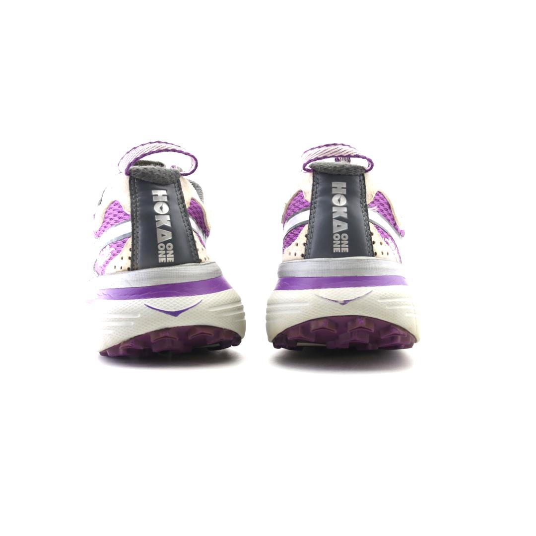 Hoka One One Kailua Trail