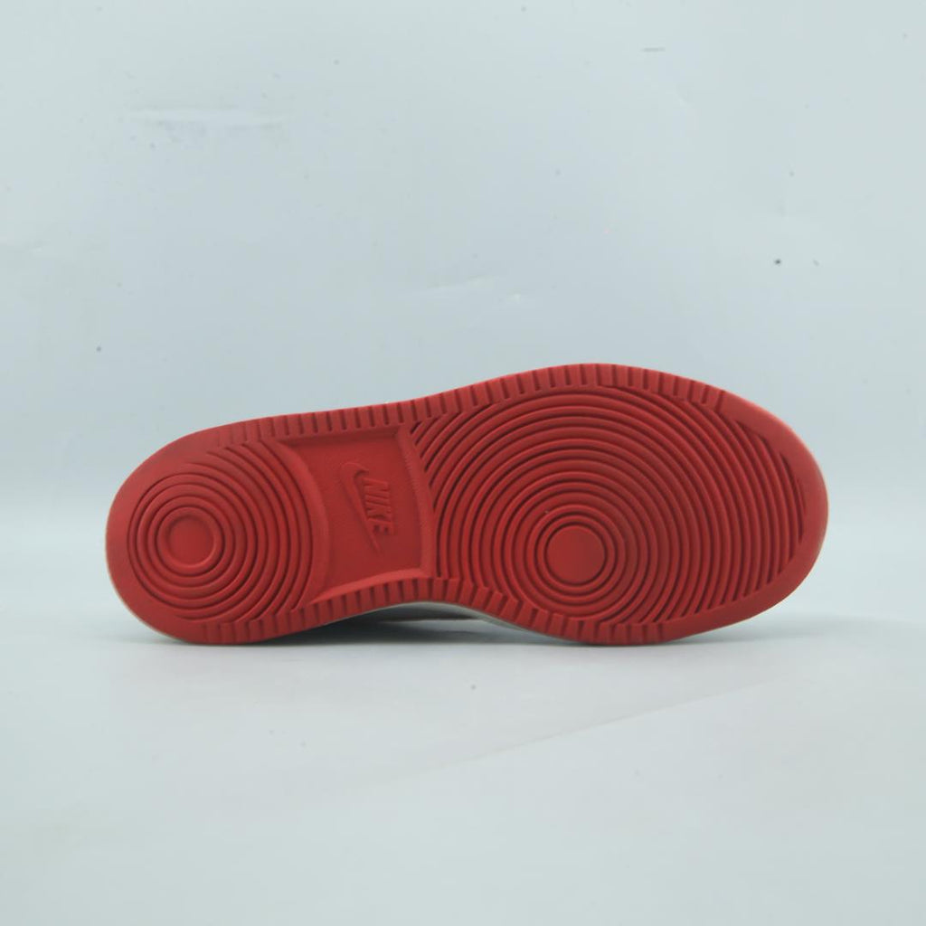 Nike Court Borough Low