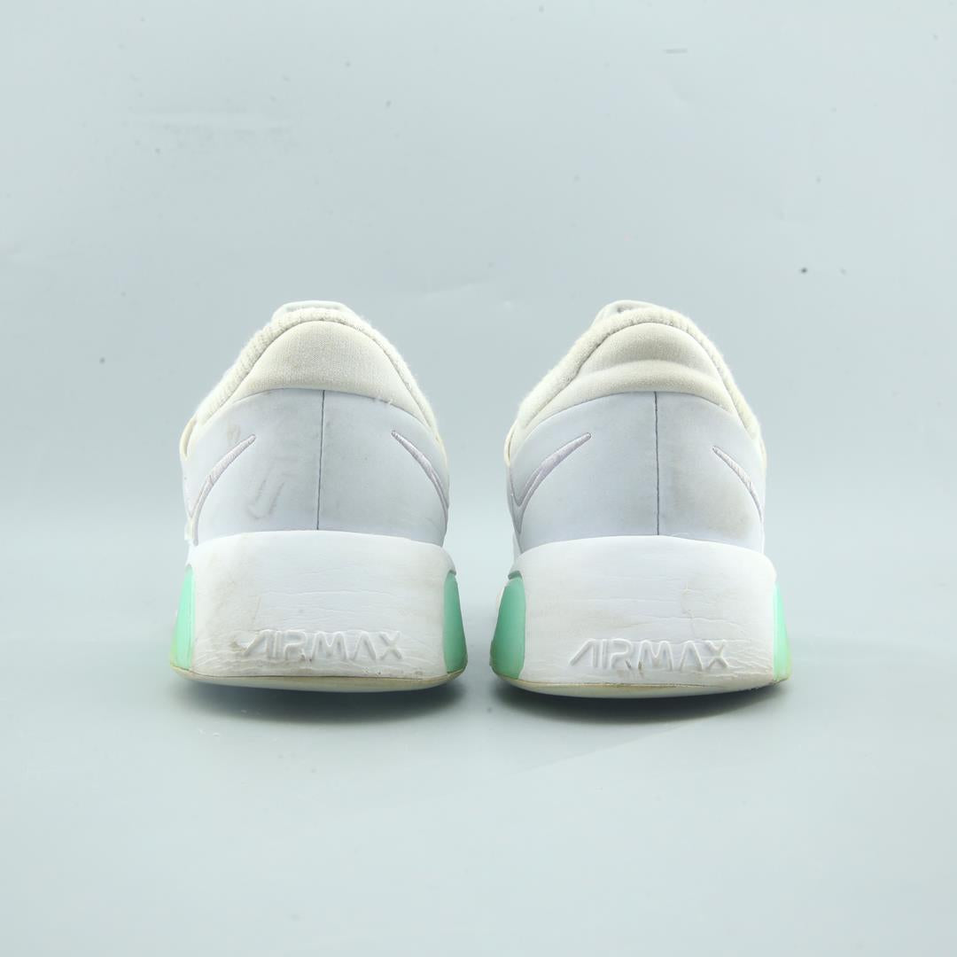 Nike Air Max Bella Tr 4
