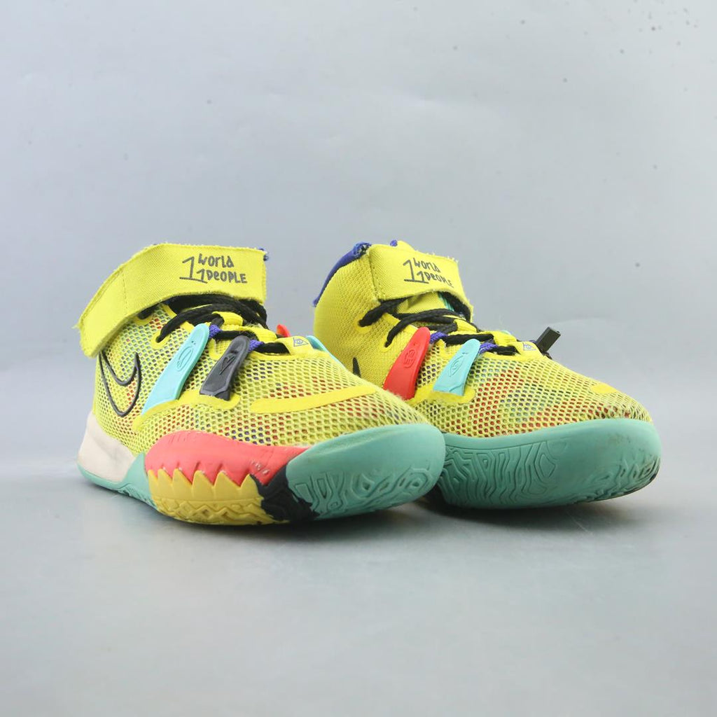 Nike Kyrie 7