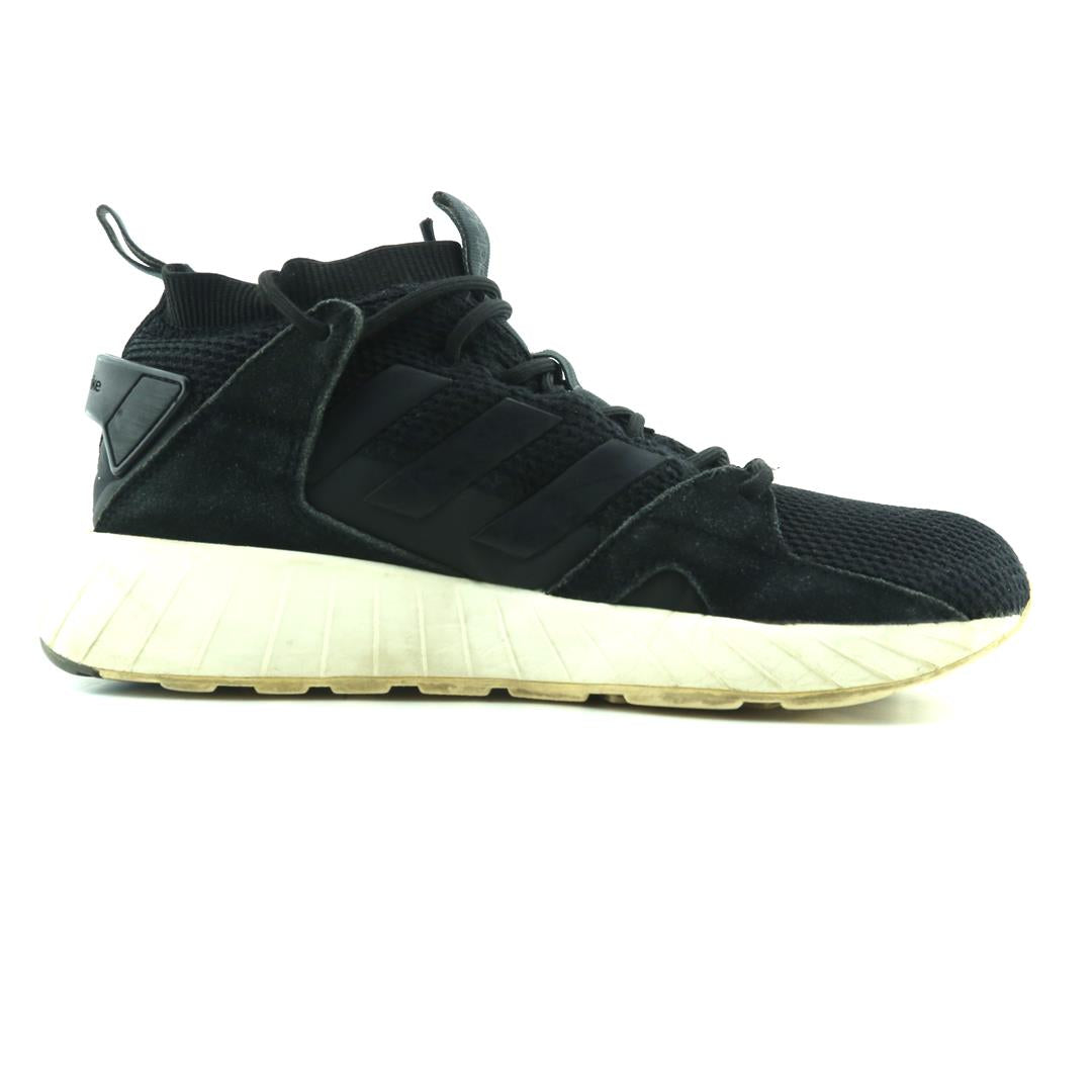 Adidas Questarstrike
