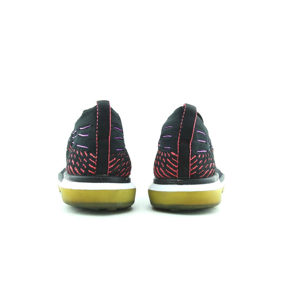 Nike Air Zoom Fearless Flyknit