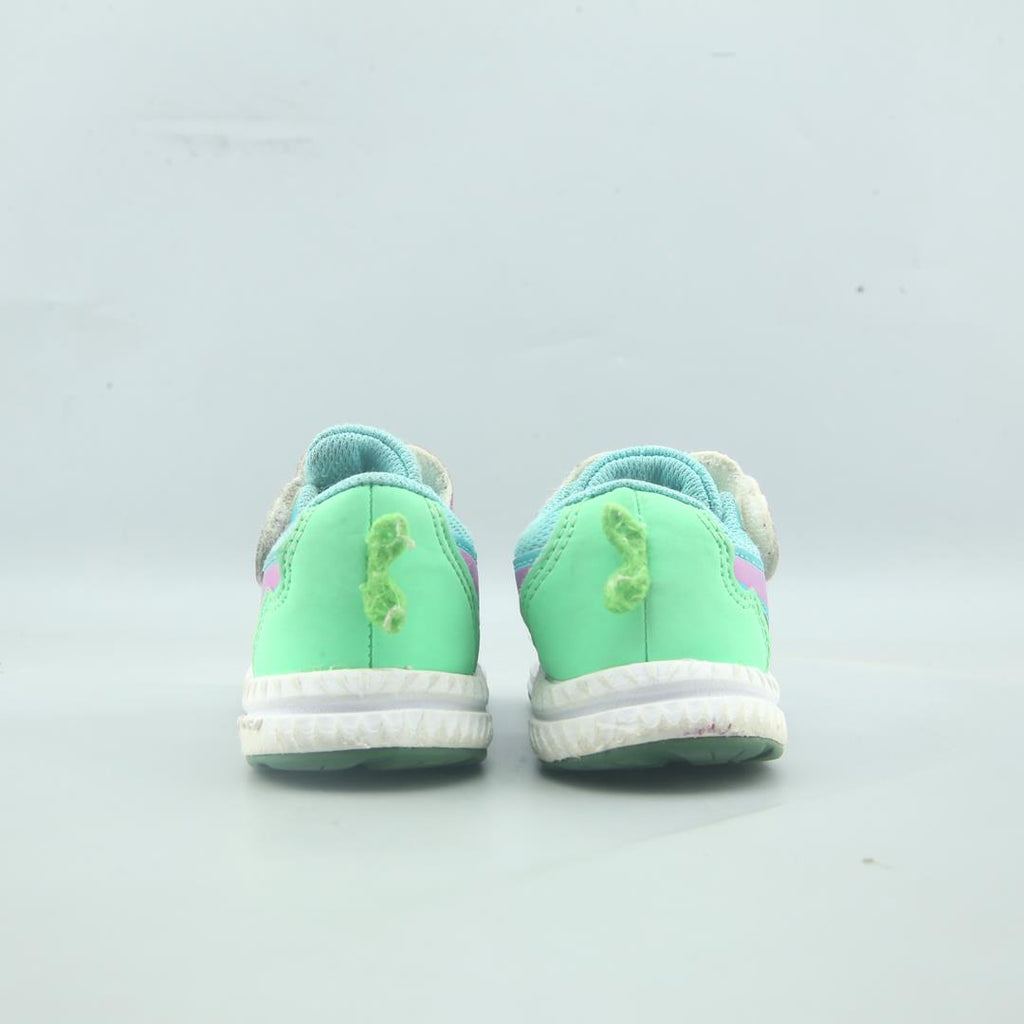 Asics Contend 8