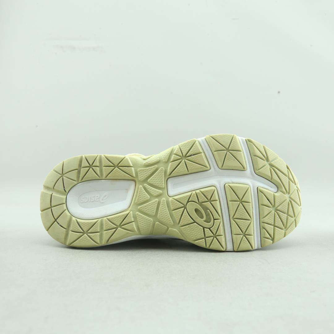 Asics Contend