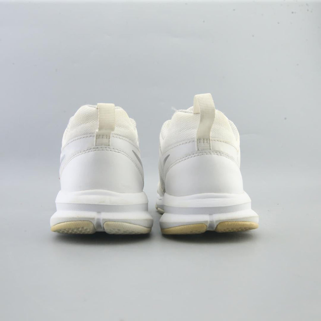 Nike T-Lite Xi