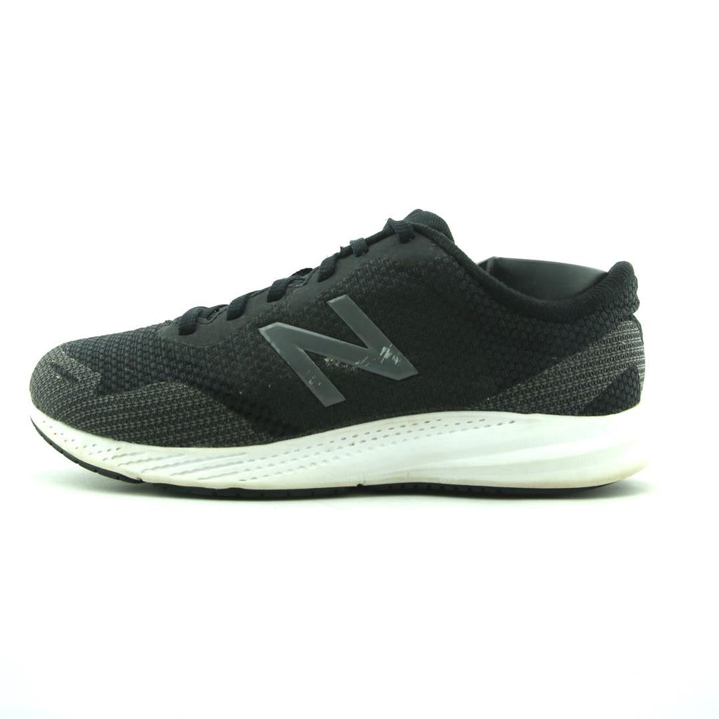New Balance 490 V7