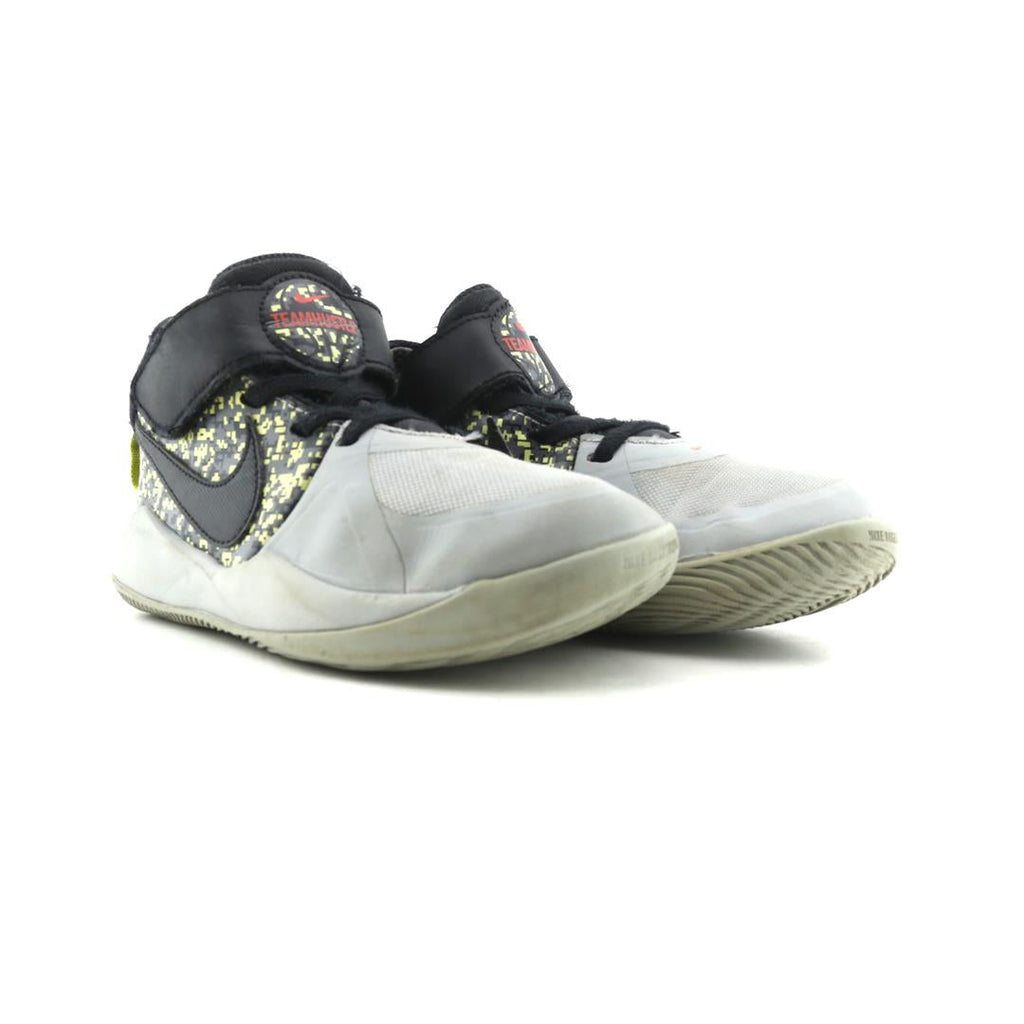 Nike Team Hustle D9