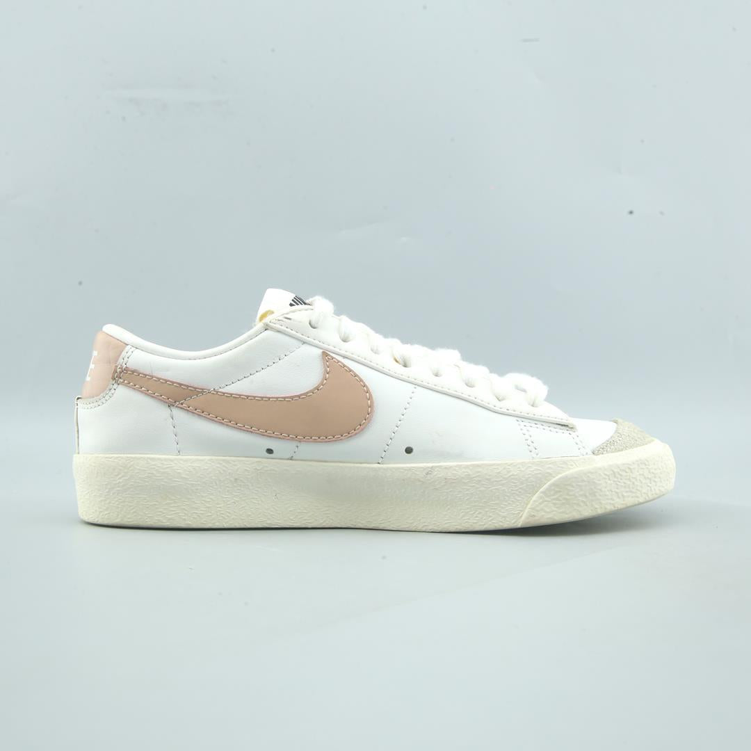 Nike Blazer Low '77