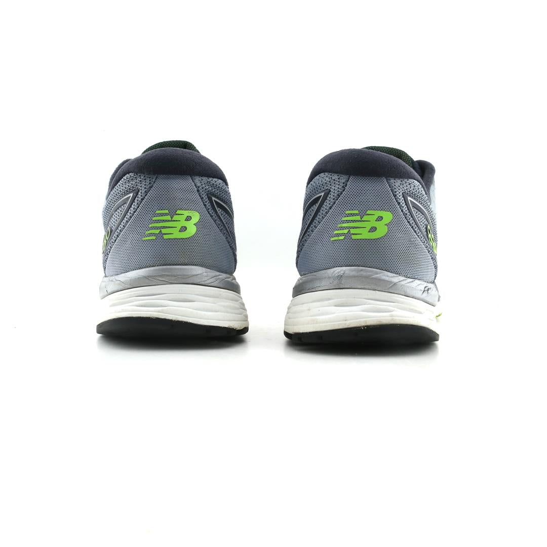 New Balance 880V9