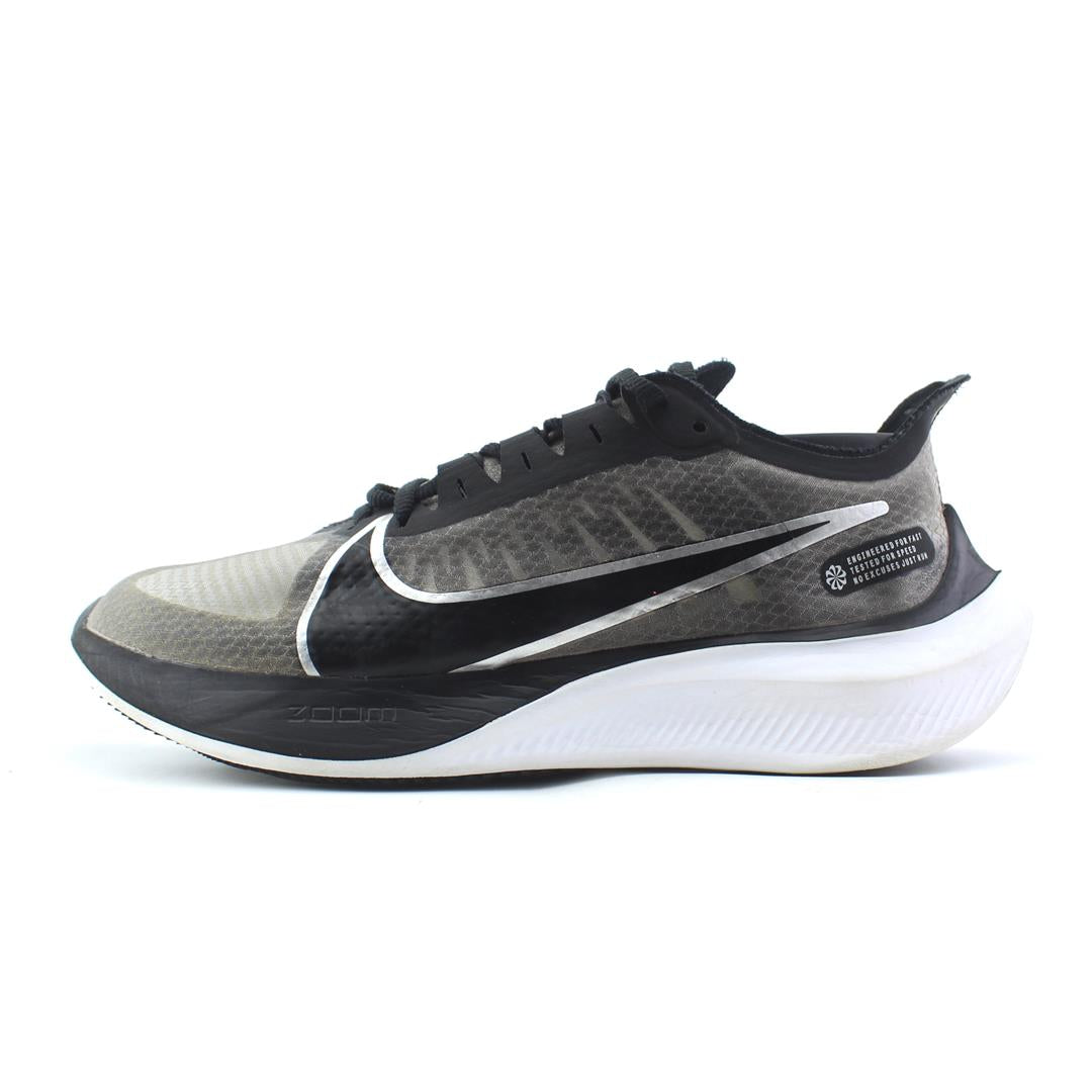 Nike Zoom Gravity