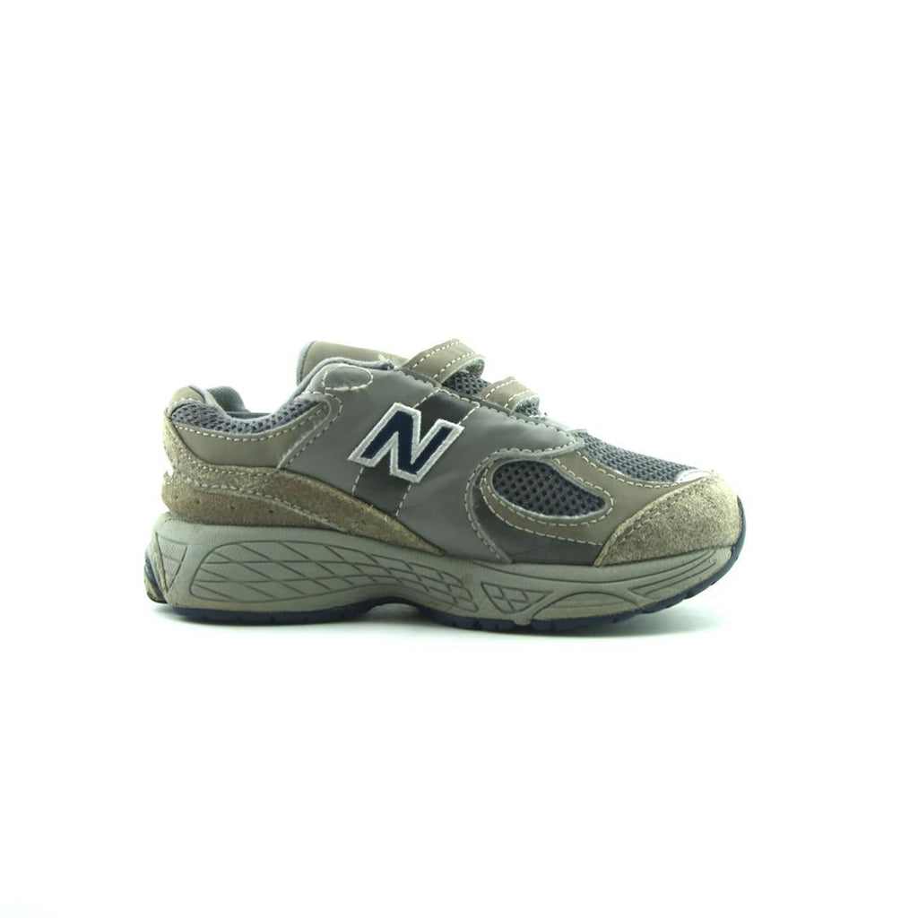 New Balance 2002R