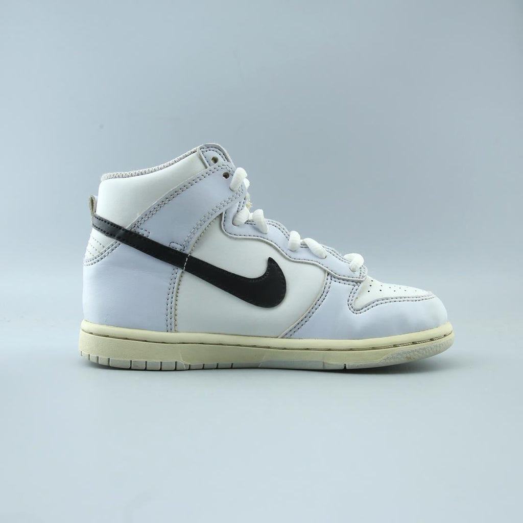 Nike Dunk High Retro