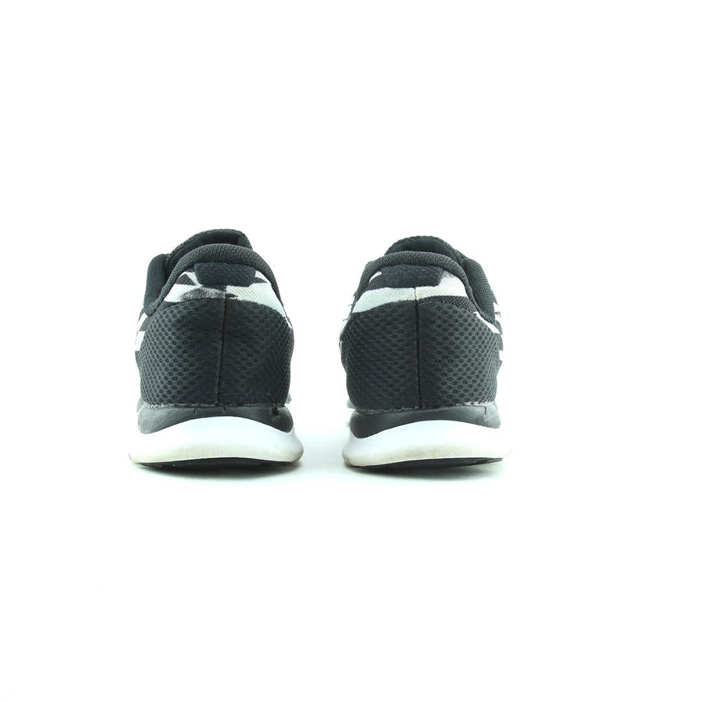 Nike In Season 6