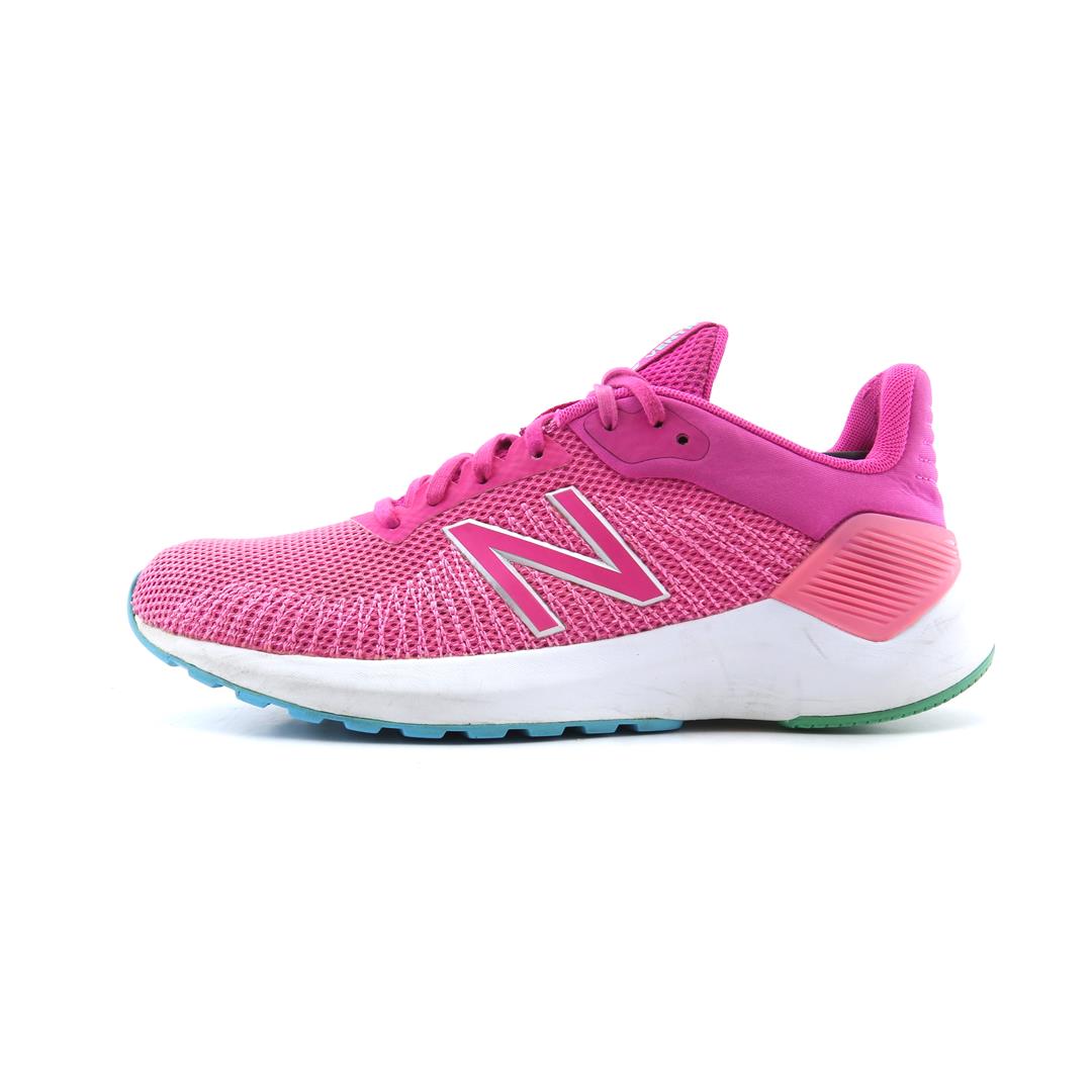 New Balance Ventr