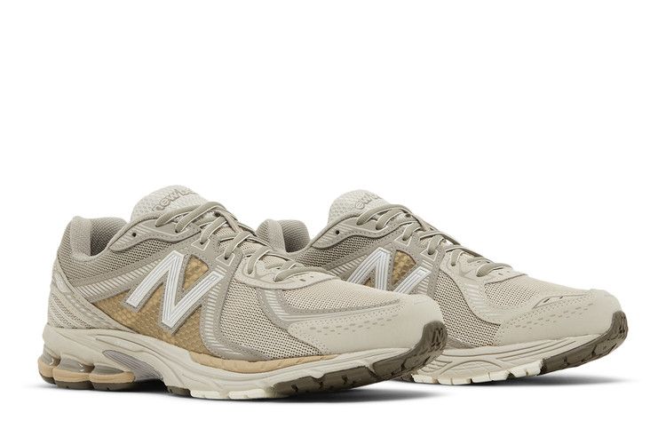 New Balance 860v2 Mars