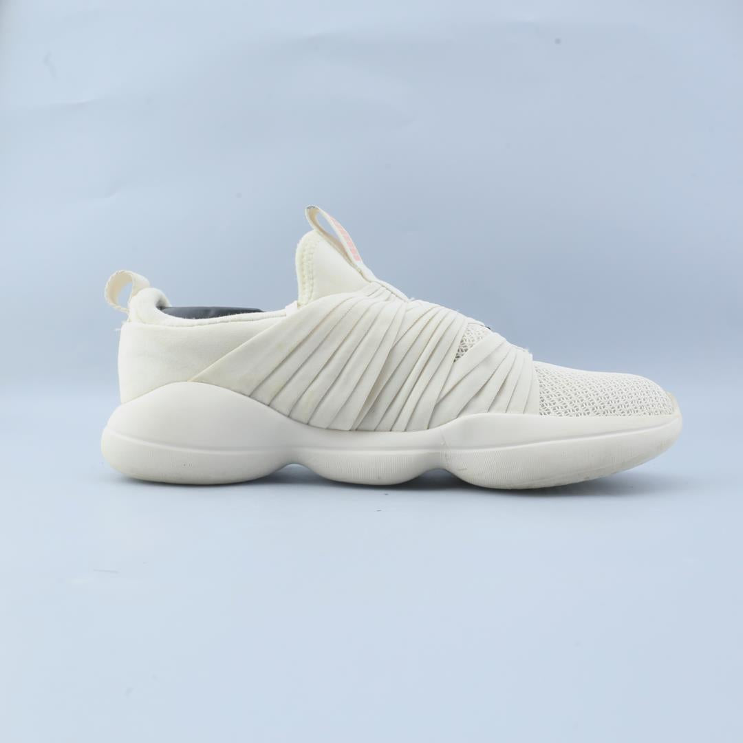 Puma Flourish