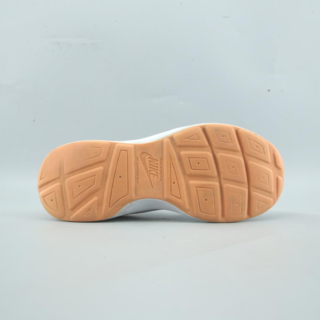 Nike Wearallday