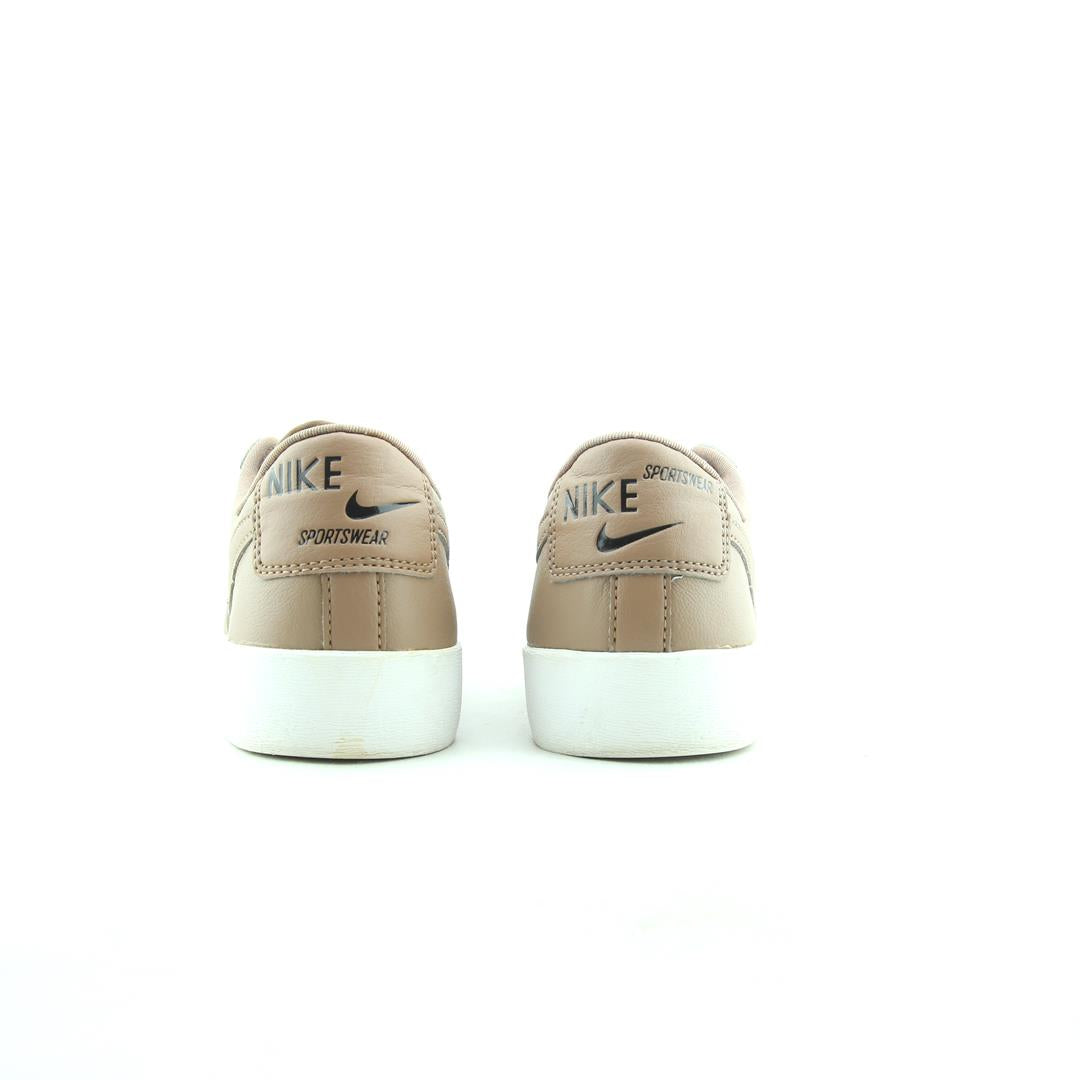 Nike Blazer Low Se Desert Dust