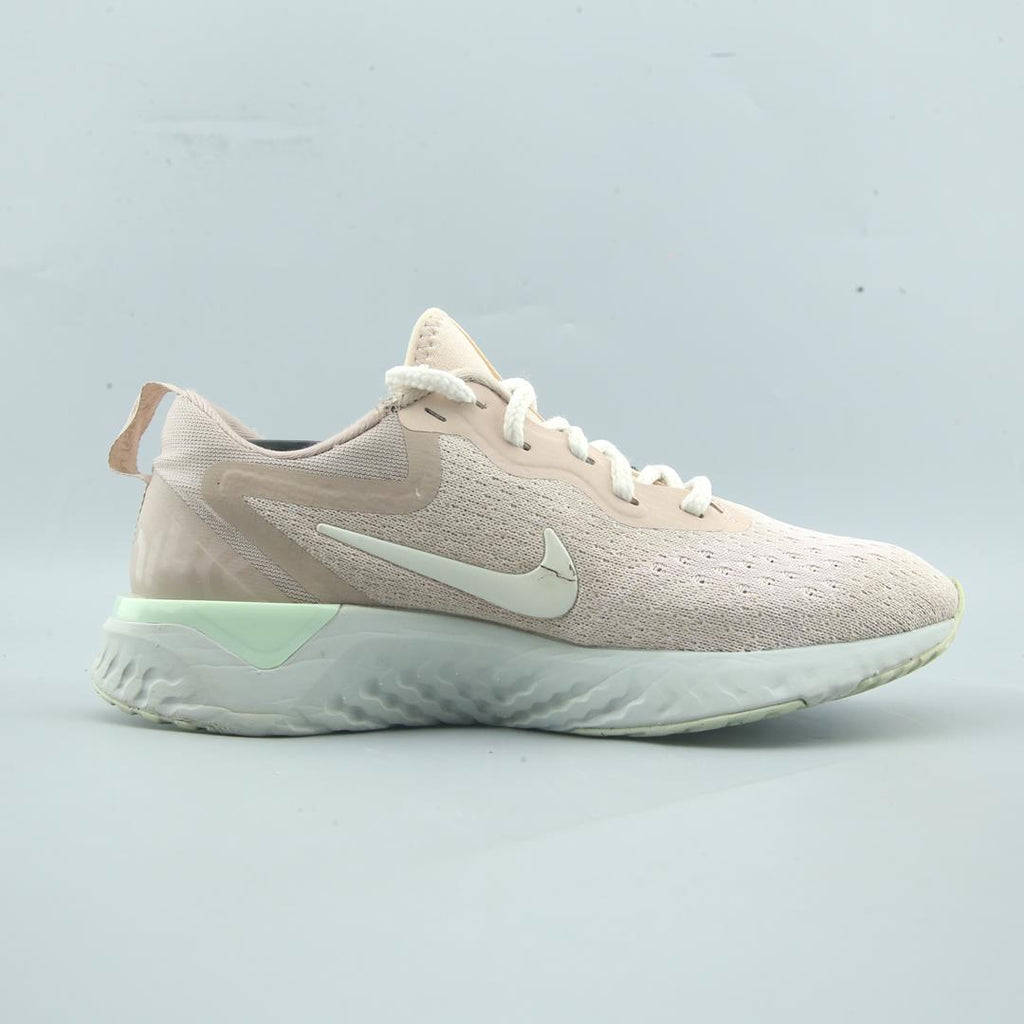 Nike Odyssey React