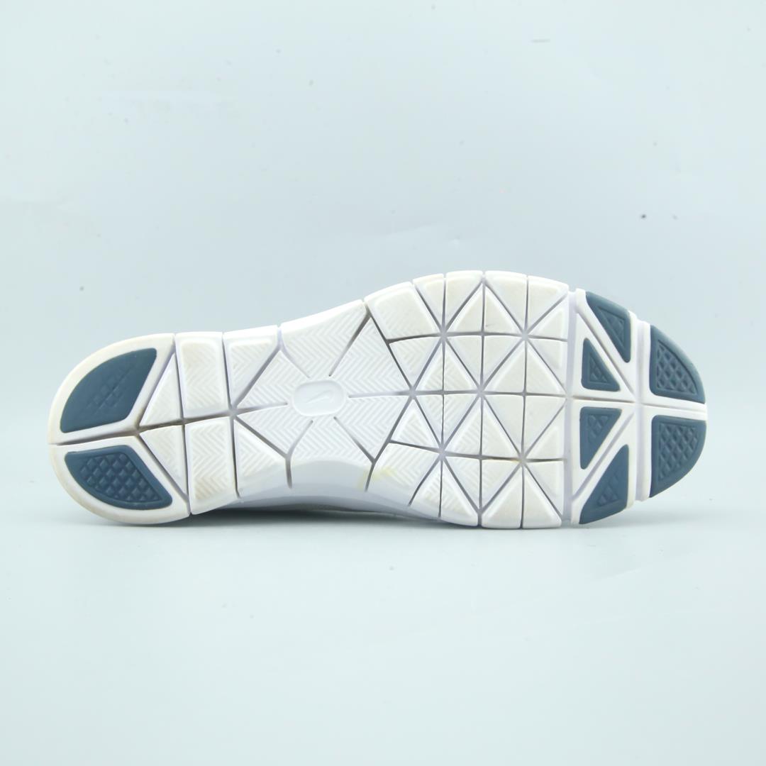 Nike Flex Essential Tr