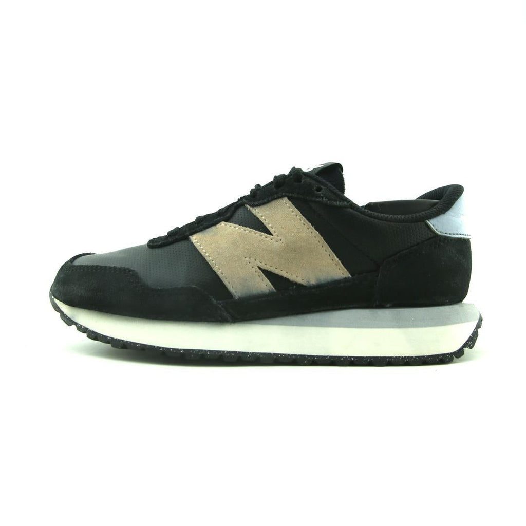 New Balance 237