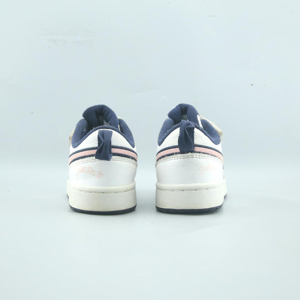 Nike Court Borough Low 2