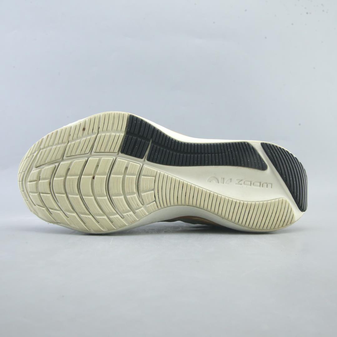 Nike Zoom Winflo 8