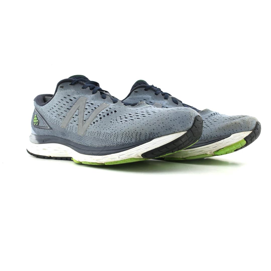New Balance 880V9