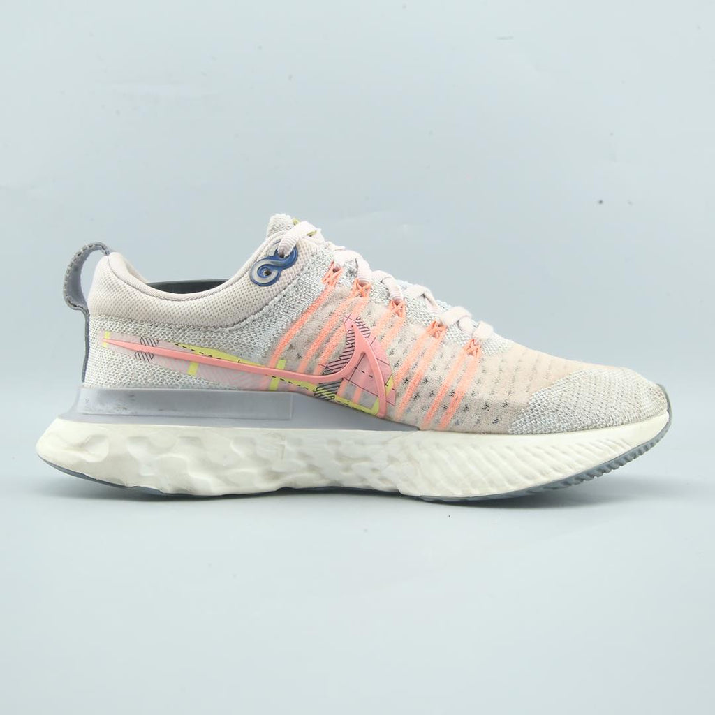 Nike React Infinity Run Flyknit 2 Premium