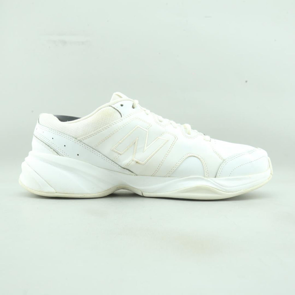 New Balance 609