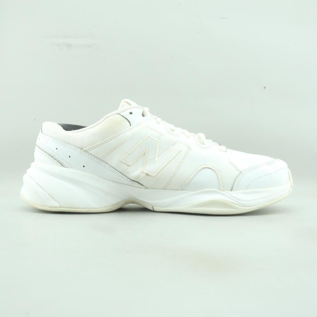 New Balance 609