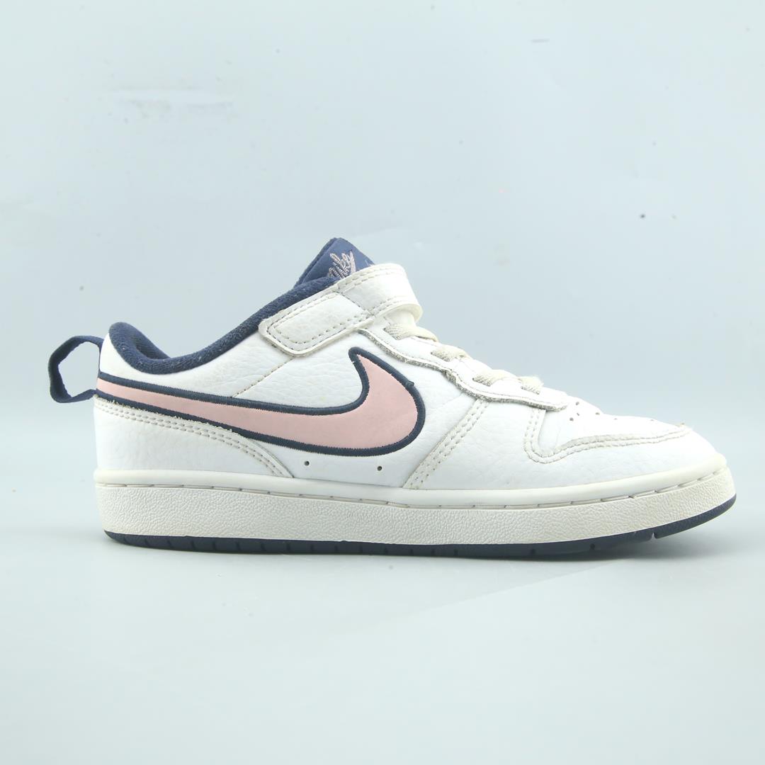 Nike Court Borough Low 2