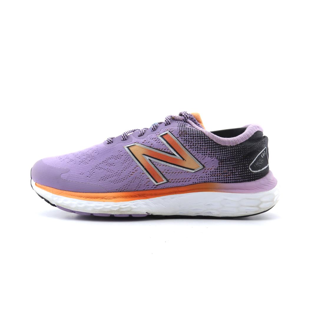 New Balance 680V7