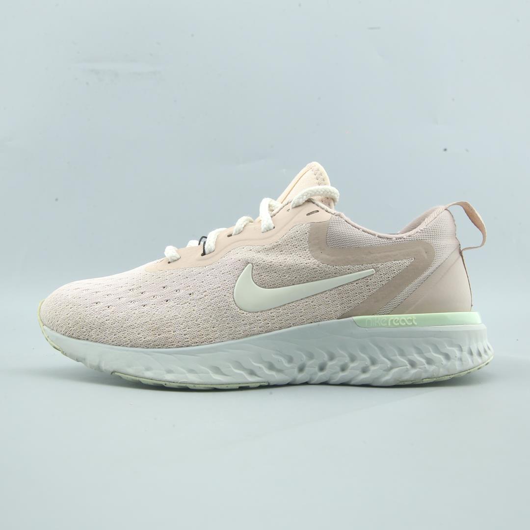 Nike Odyssey React