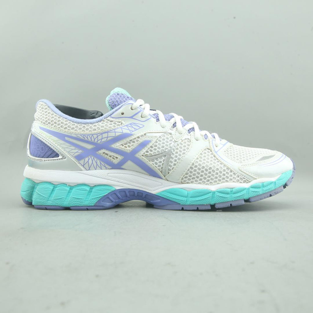 Asics Nimbus 16