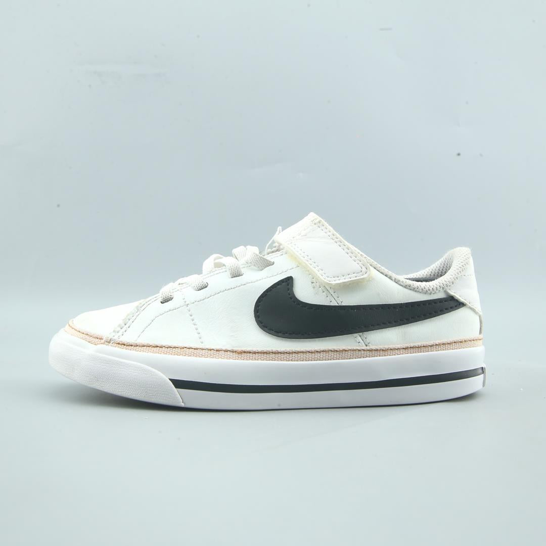 Nike Court Legacy