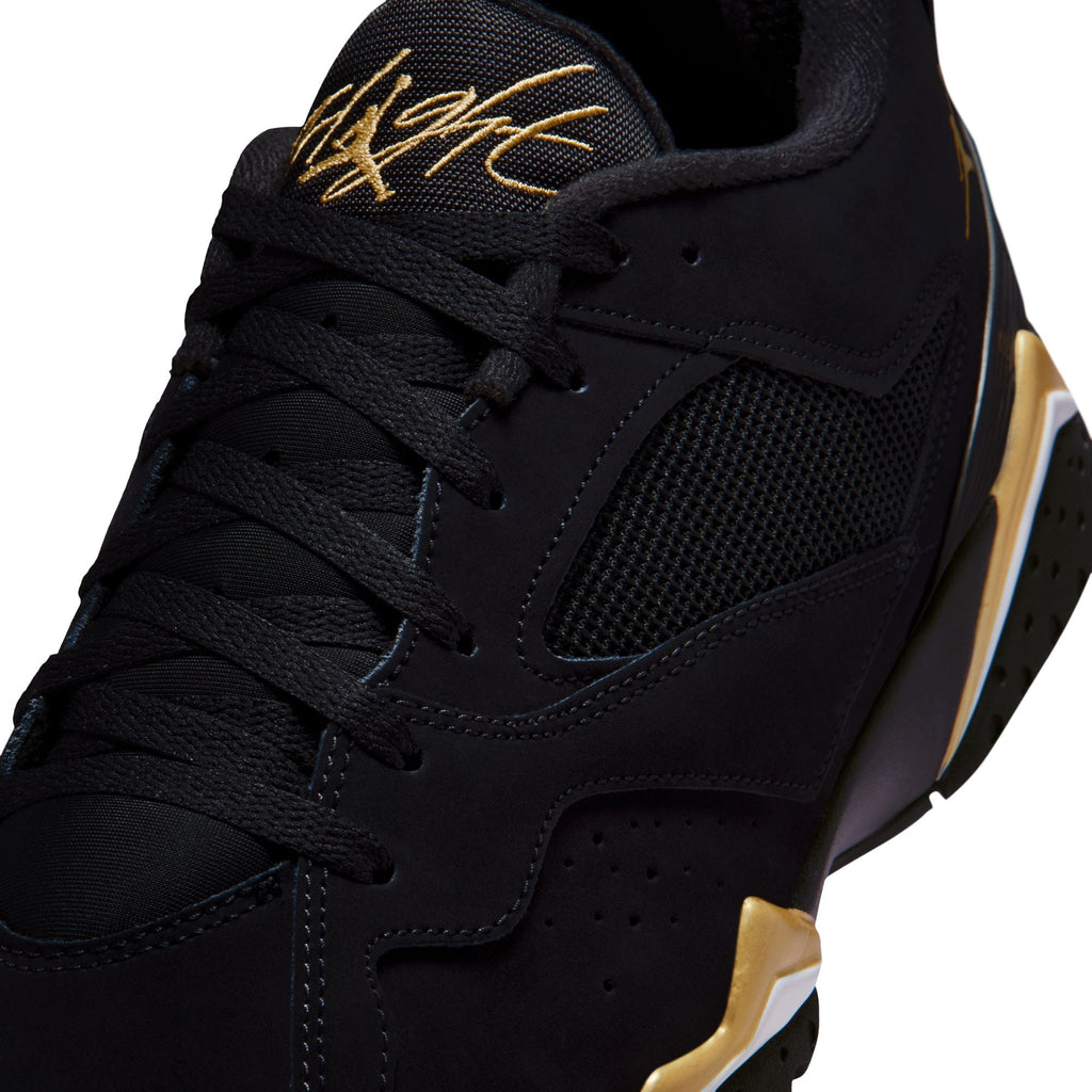 Air Jordan MVP 92 - Men's