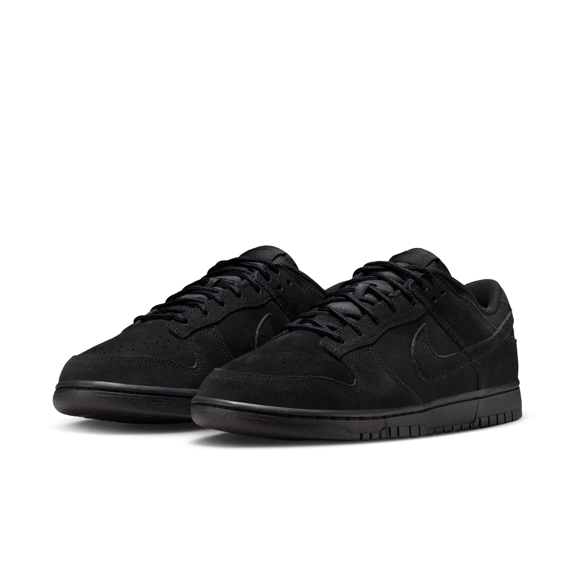 Nike Dunk Low Retro Se - Black On Black