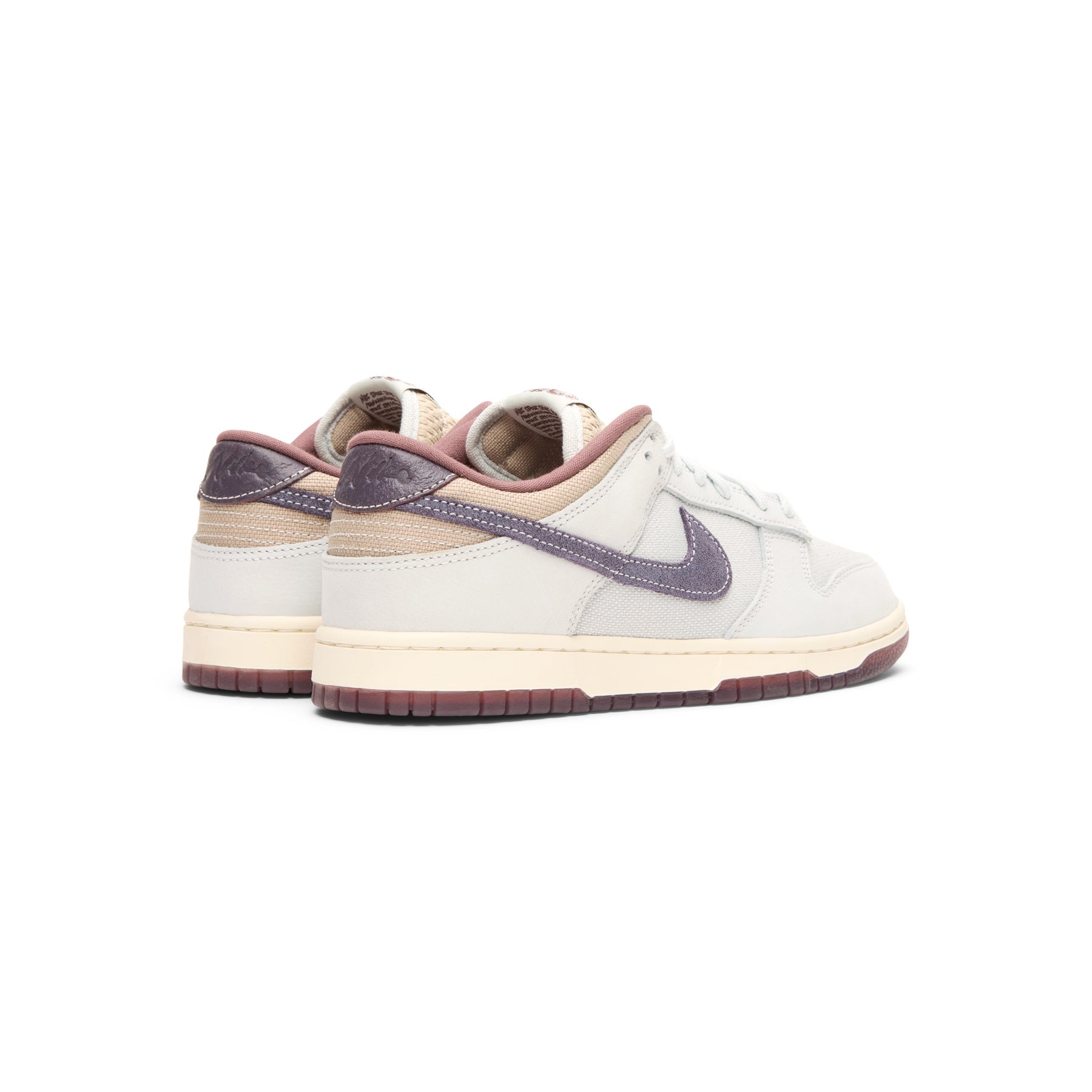 Nike Dunk Low Retro Se (Off White/Dark Raisin-Spruce Aura)