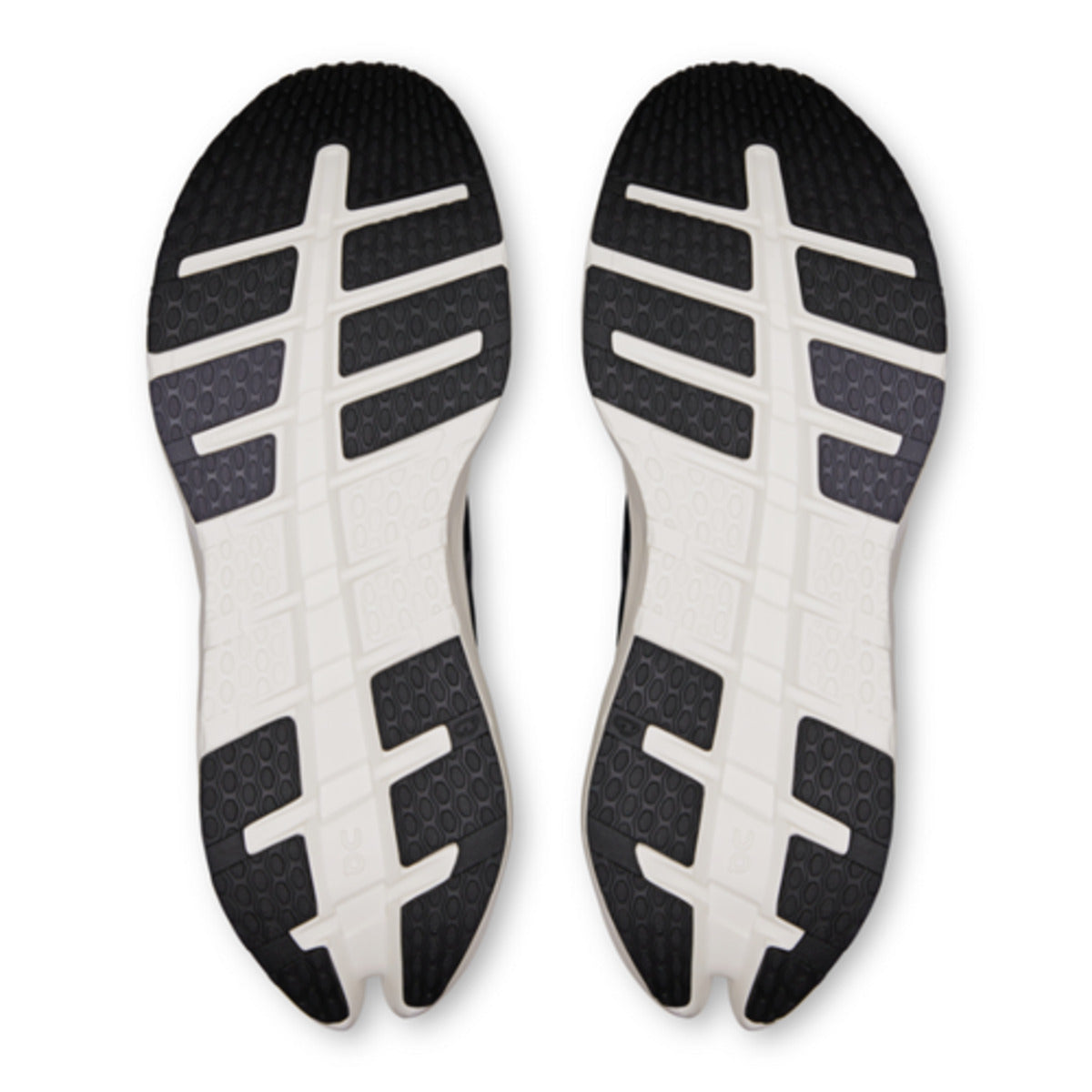 On Running Cloudrunner 3 Black Ivory