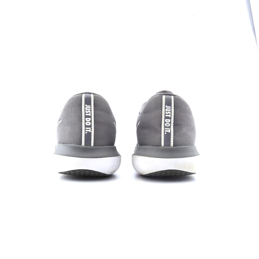 Nike Flex Supreme Tr 6