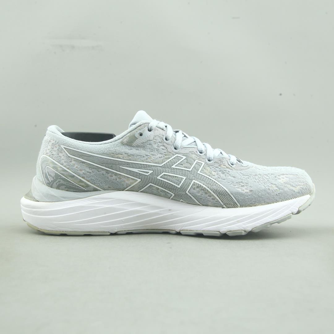 Asics Gel-Cumulus 23