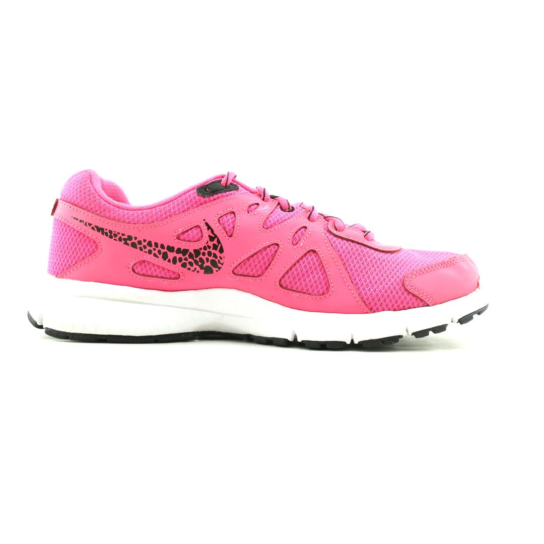 Nike Revolution 2