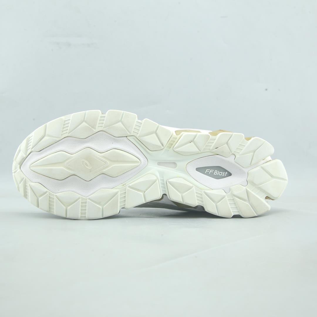 Asics Gel Quantum 360